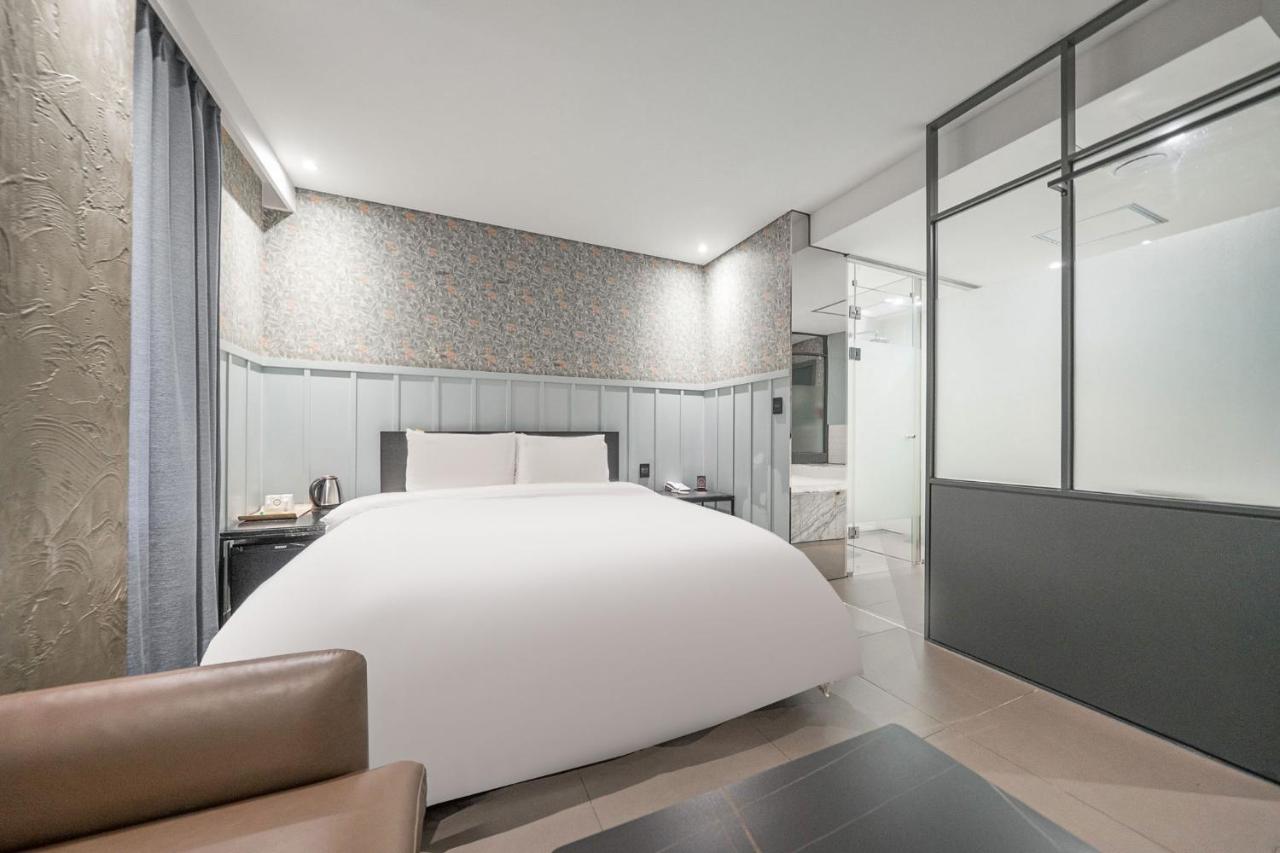hanam-aloha-hotel-13